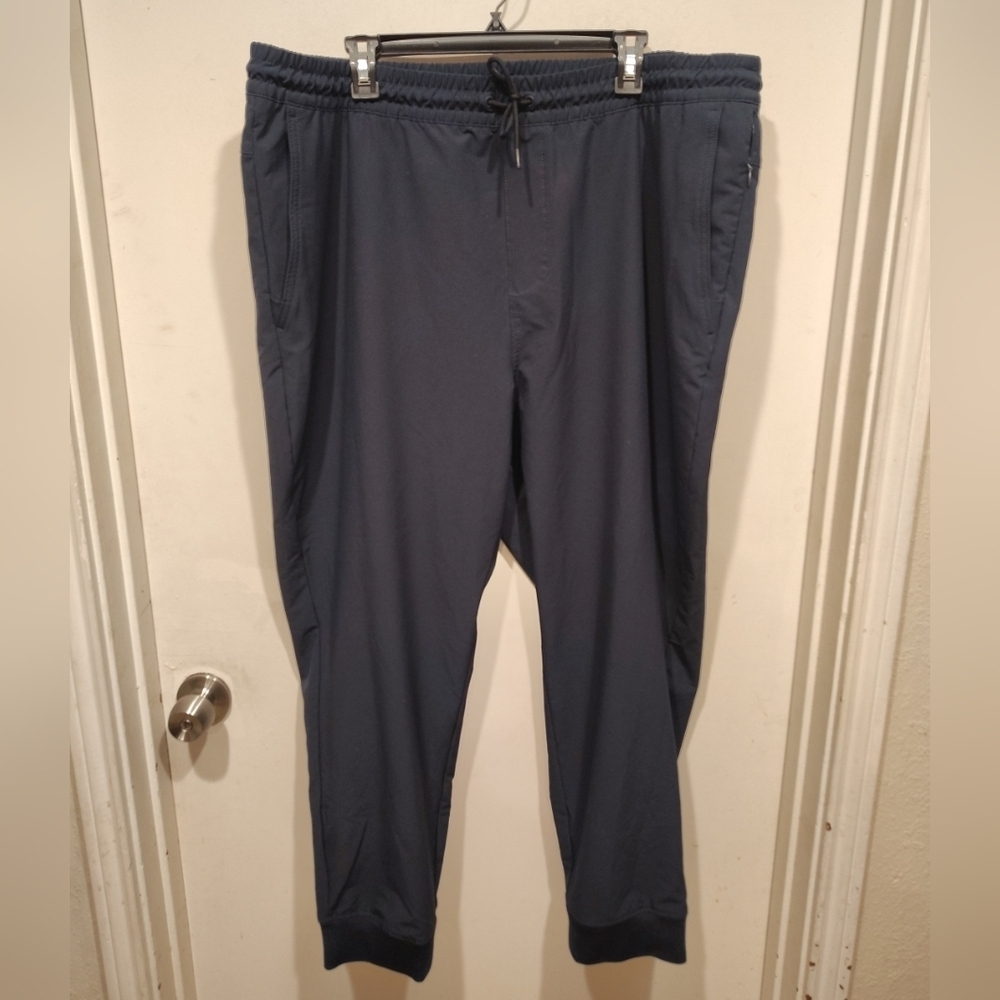 Old Navy Stretch Tech Navy Go H2O Jogger Pants Sz XXL Casual Hiking Outdoor